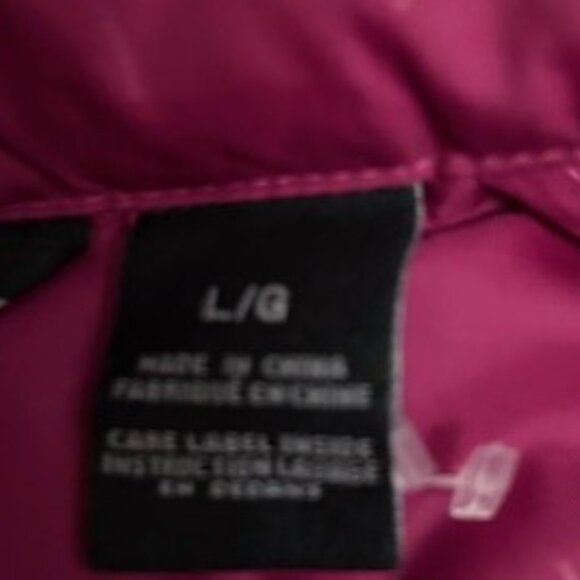 Marmot Women's 800 fill down vest size Large - Picture 5 of 7